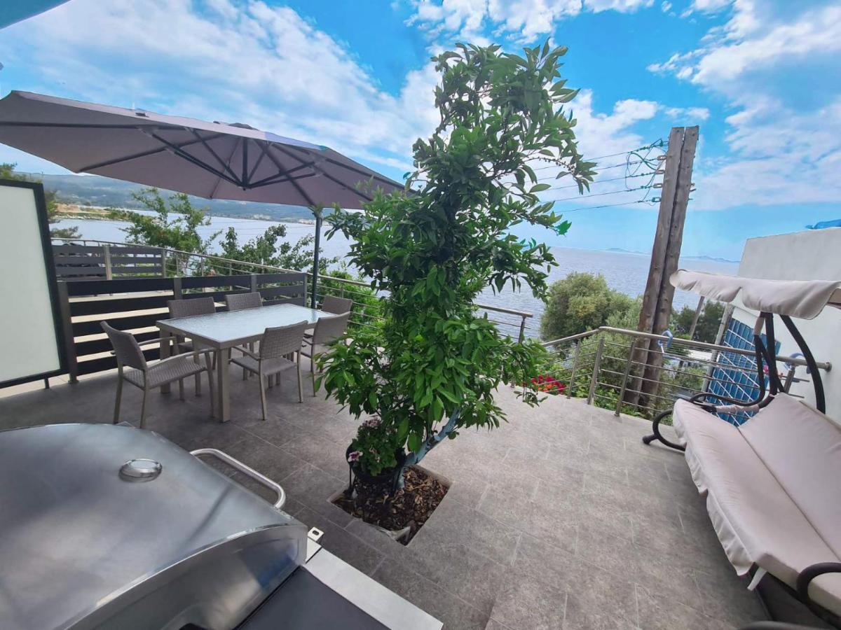 Anemos Seaside Apartment Неос-Мармарас Екстер'єр фото